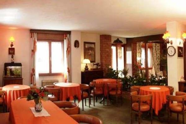 Hotel Meuble Meridiana Valtournenche Eksteriør bilde