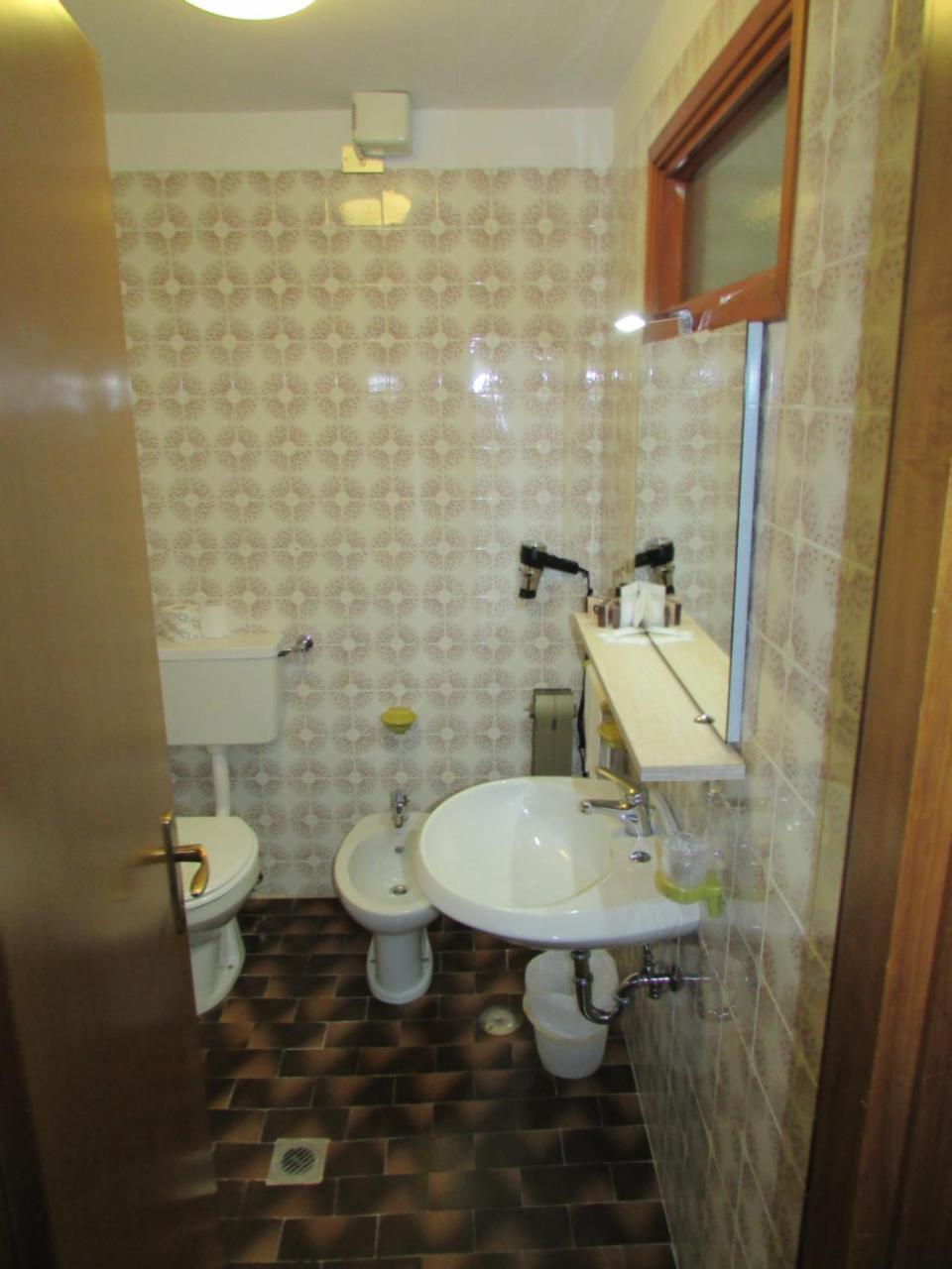 Hotel Meuble Meridiana Valtournenche Eksteriør bilde